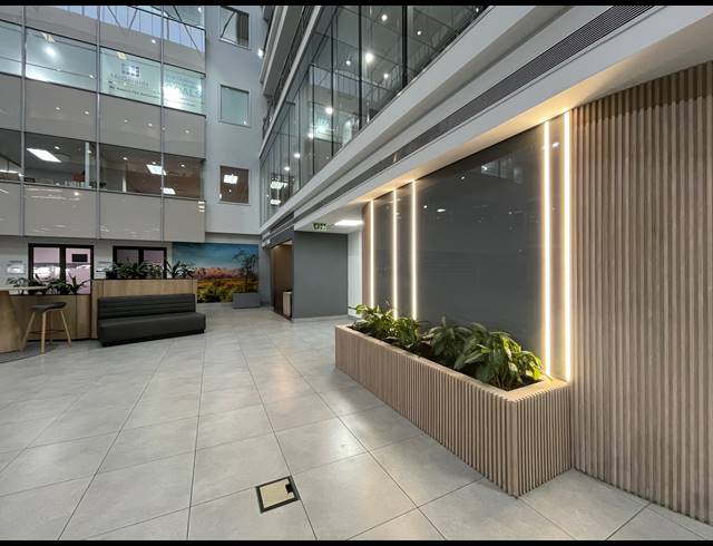 91M² OFFICE TO LET IN SANDTON CENTRAL